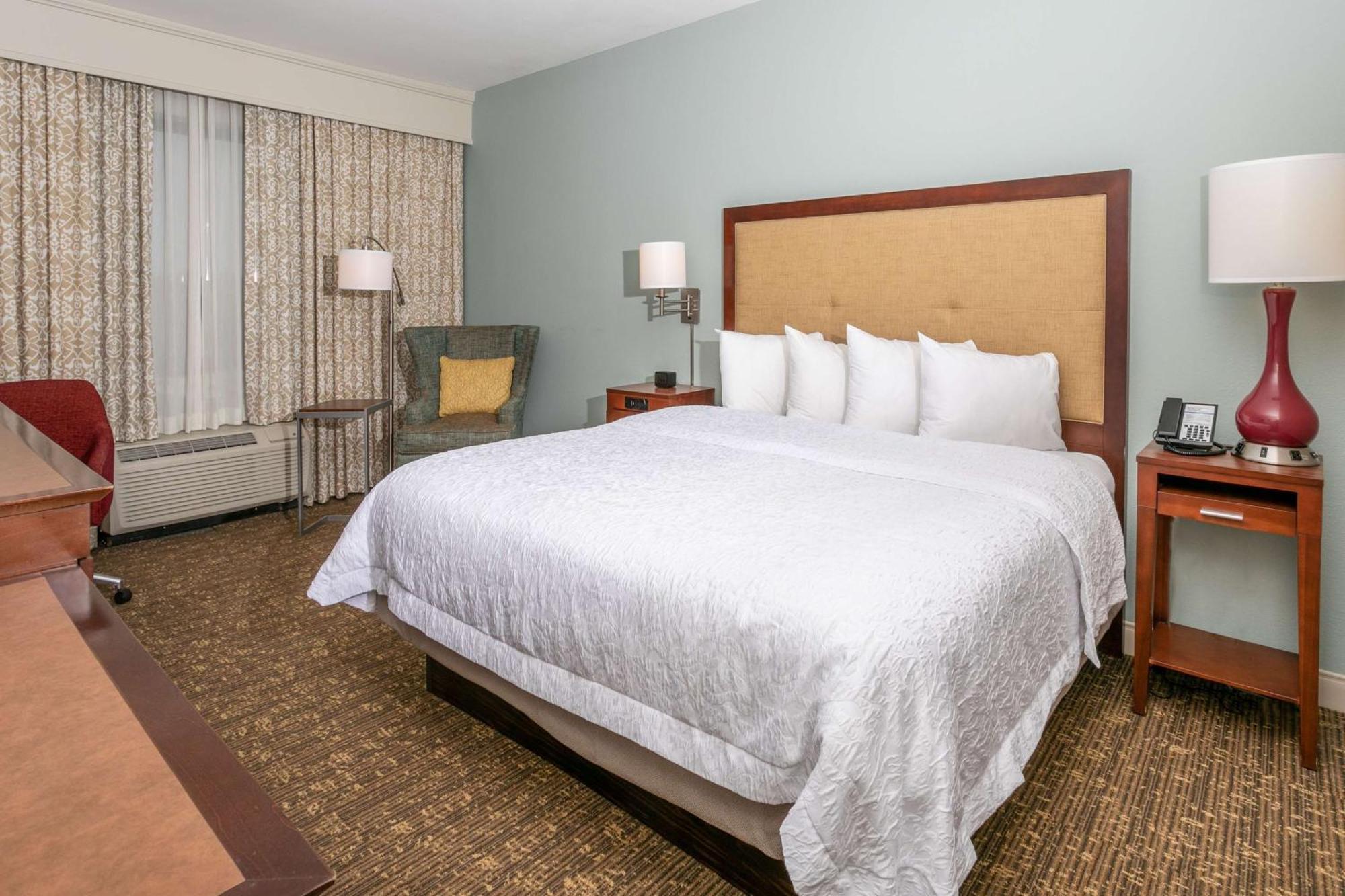 Hampton Inn & Suites Nashville-Green Hills Екстер'єр фото